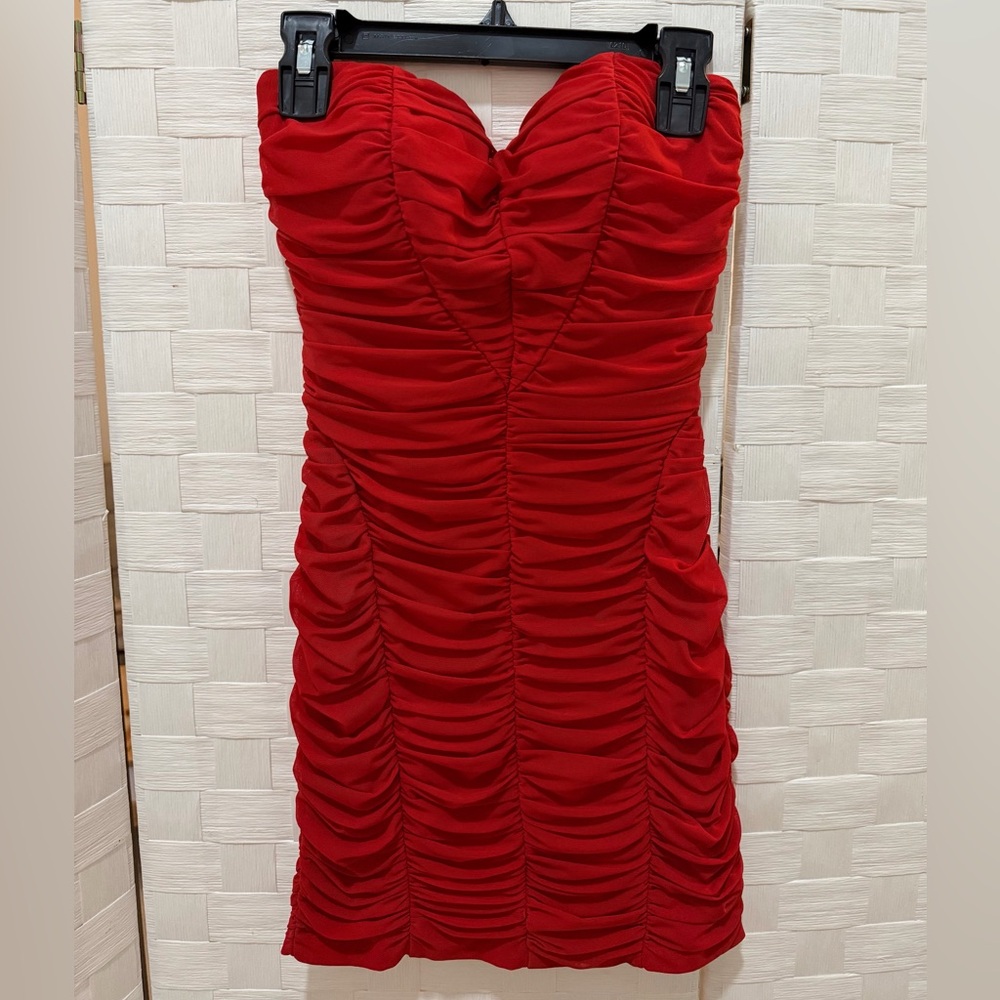 Bebe Strapless Sweetheart Ruched Mini Dress